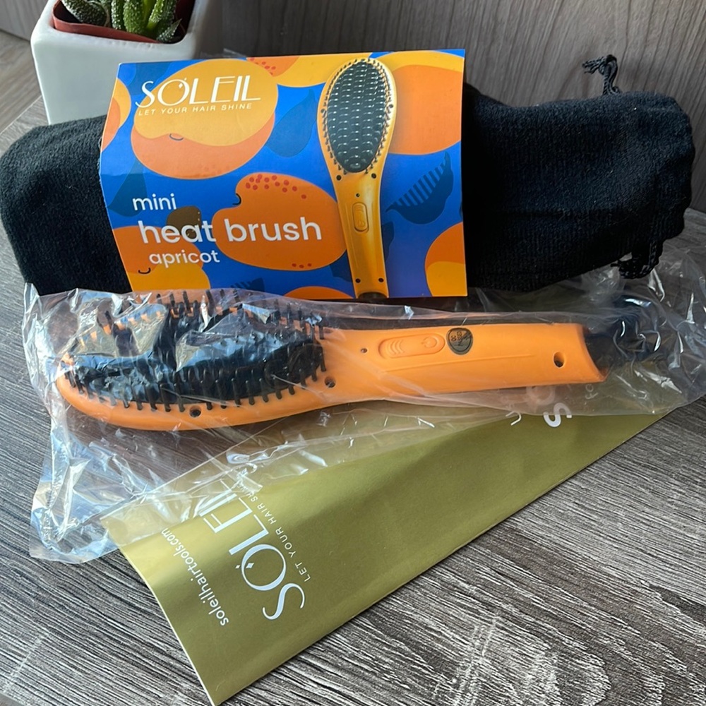 SOLEIL Mini Heat Brush apricot